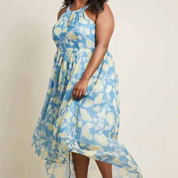 Modcloth Dresses & Skirts - Ethereal ModCloth high-low dress
